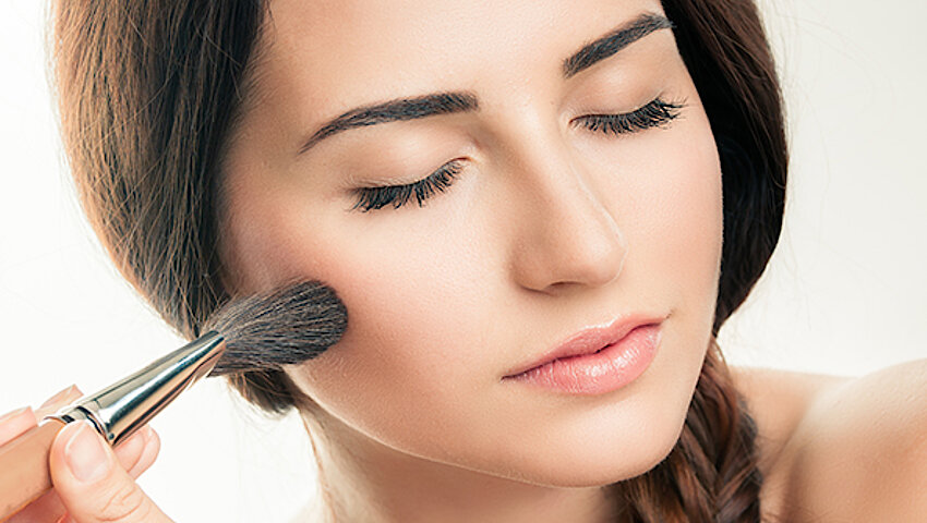 trucco base, make up base trucco base, make up base